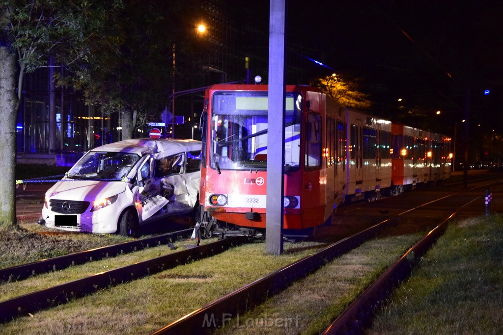 VU PKW Strab Koeln Niehl Amsterdamerstr Friedrich Karlstr P169.JPG - Miklos Laubert